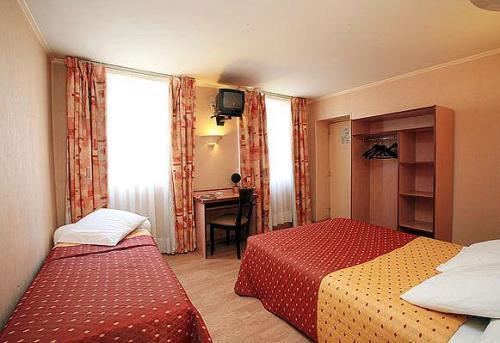 Marciano Hotel Gare Du Nord Paris Room photo